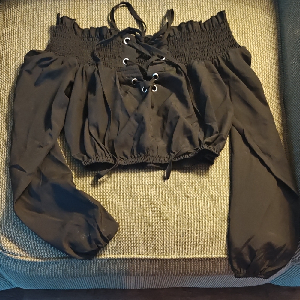 Kill Dolls Cute Off Shoulder Cotton Top